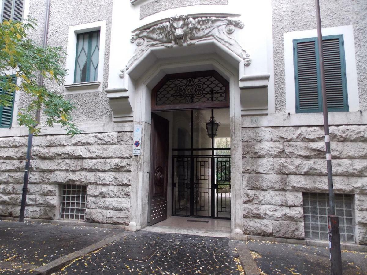Holiday House Roma Vaticano Exterior photo